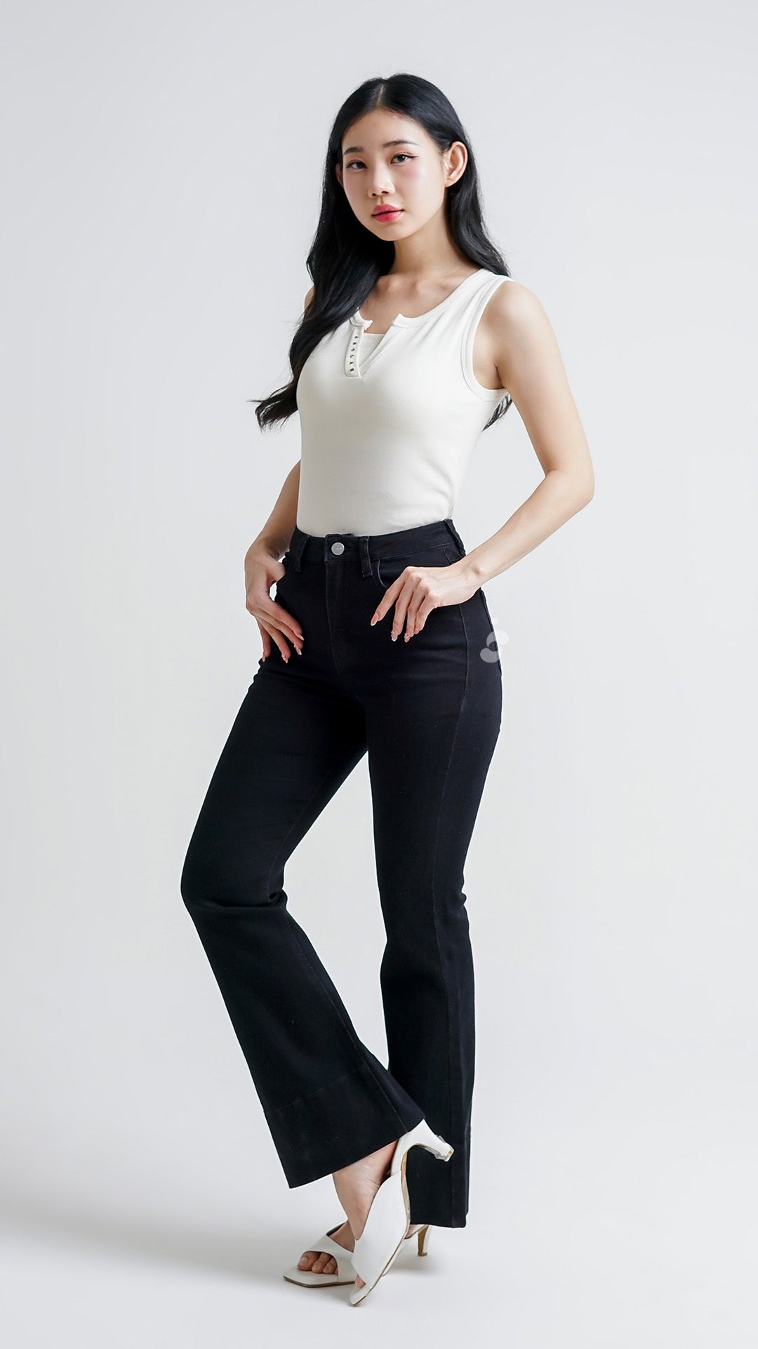 CLAIRE JEANS