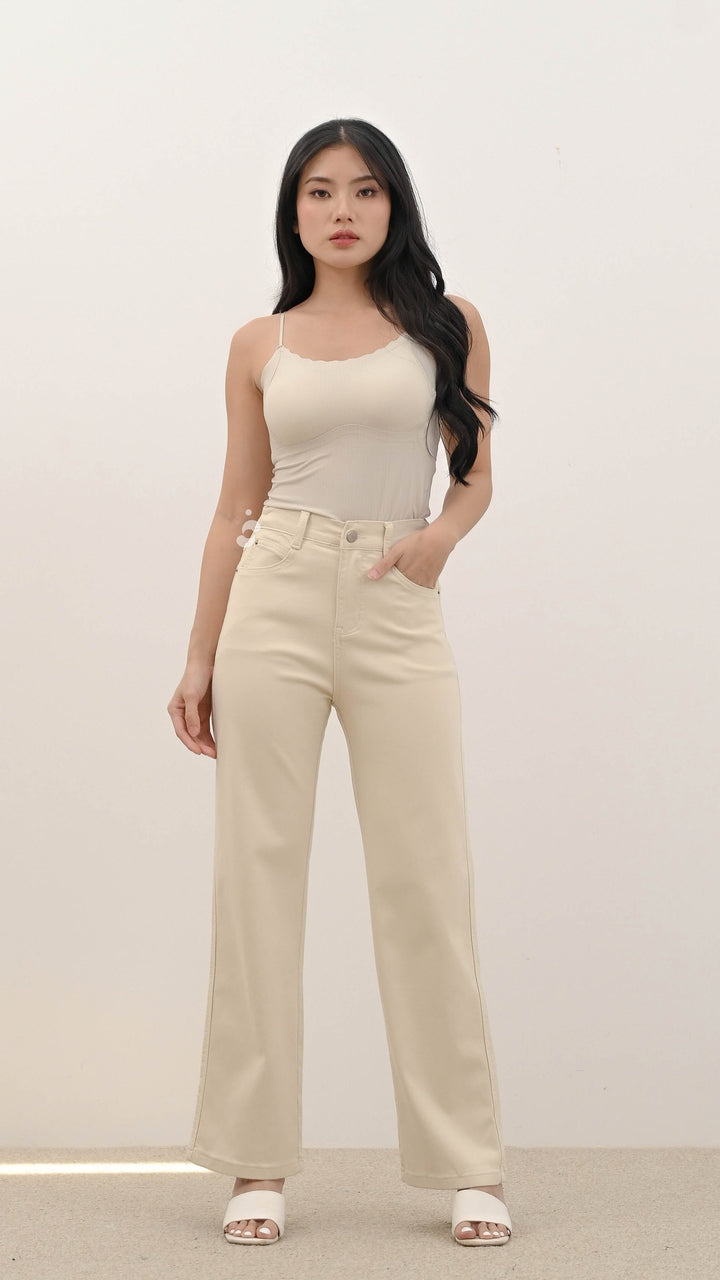 Gia Jeans