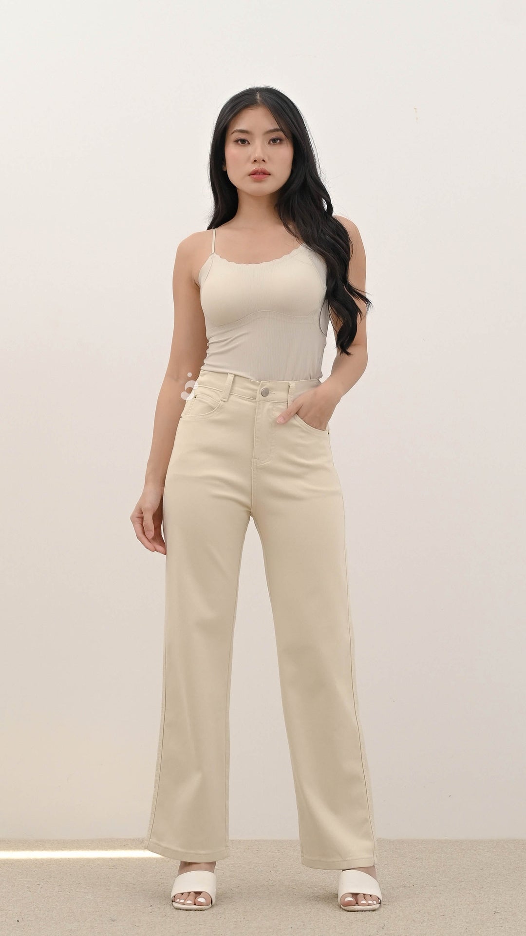 Gia Jeans