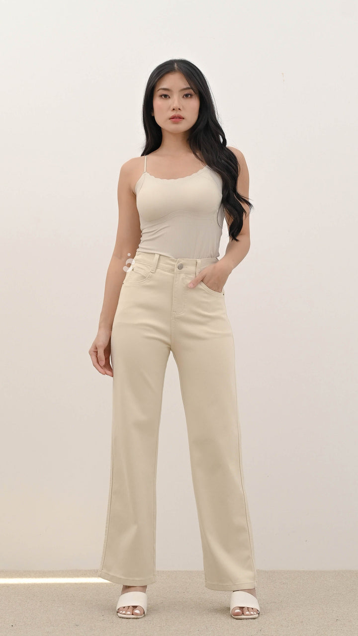 Gia Jeans
