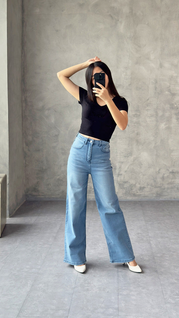 Aria Highwaist Loose